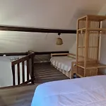 Le De L Abeille Chalet